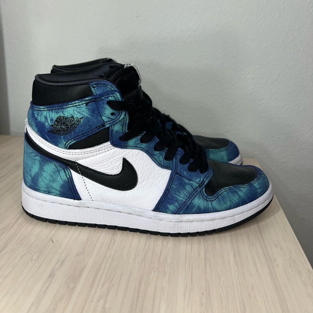 Wmns Air Jordan 1 Retro High OG 'Tie-Dye'